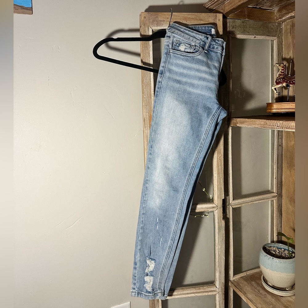 Vervet Skinny Jeans - Picture 2 of 6